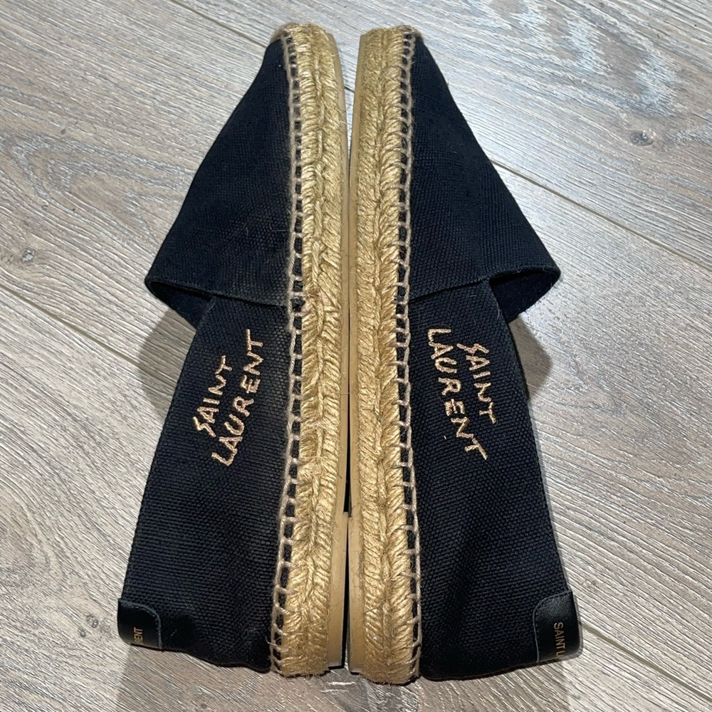 ✨HOST PICK✨ Saint Laurent Signature Espadrilles. sz EU 39.5